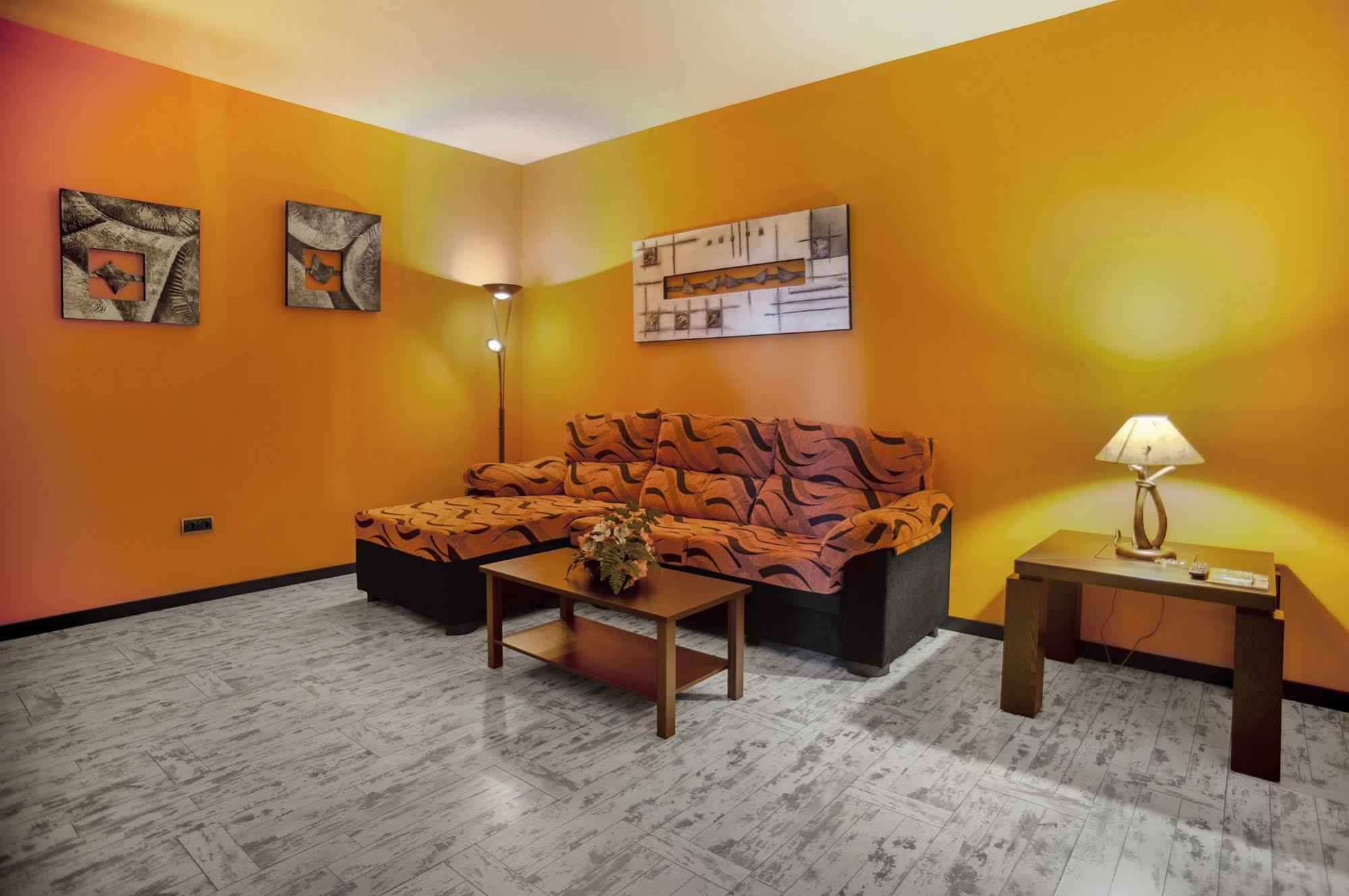 Hotel Moya Honrubia 외부 사진