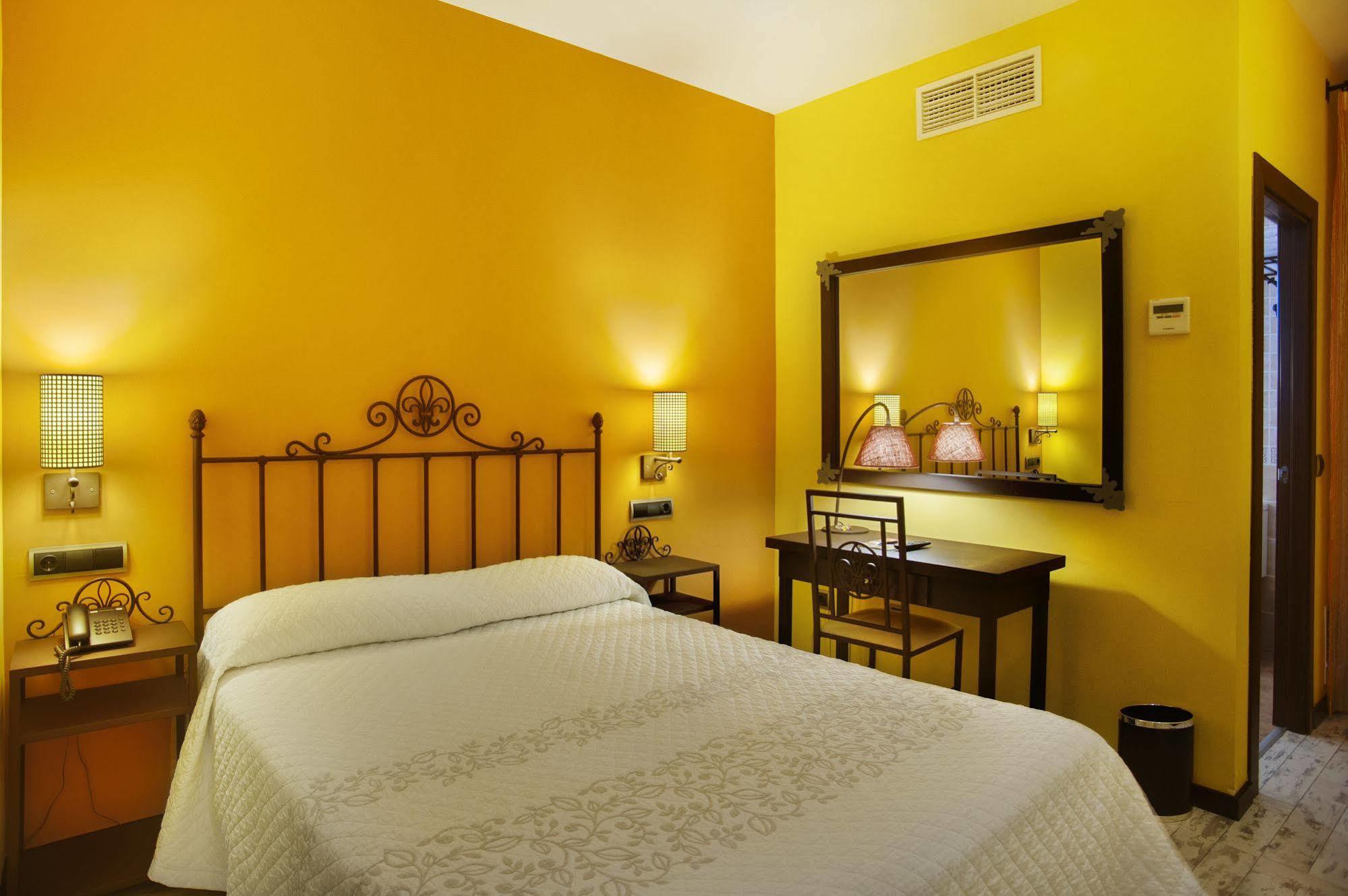 Hotel Moya Honrubia 외부 사진