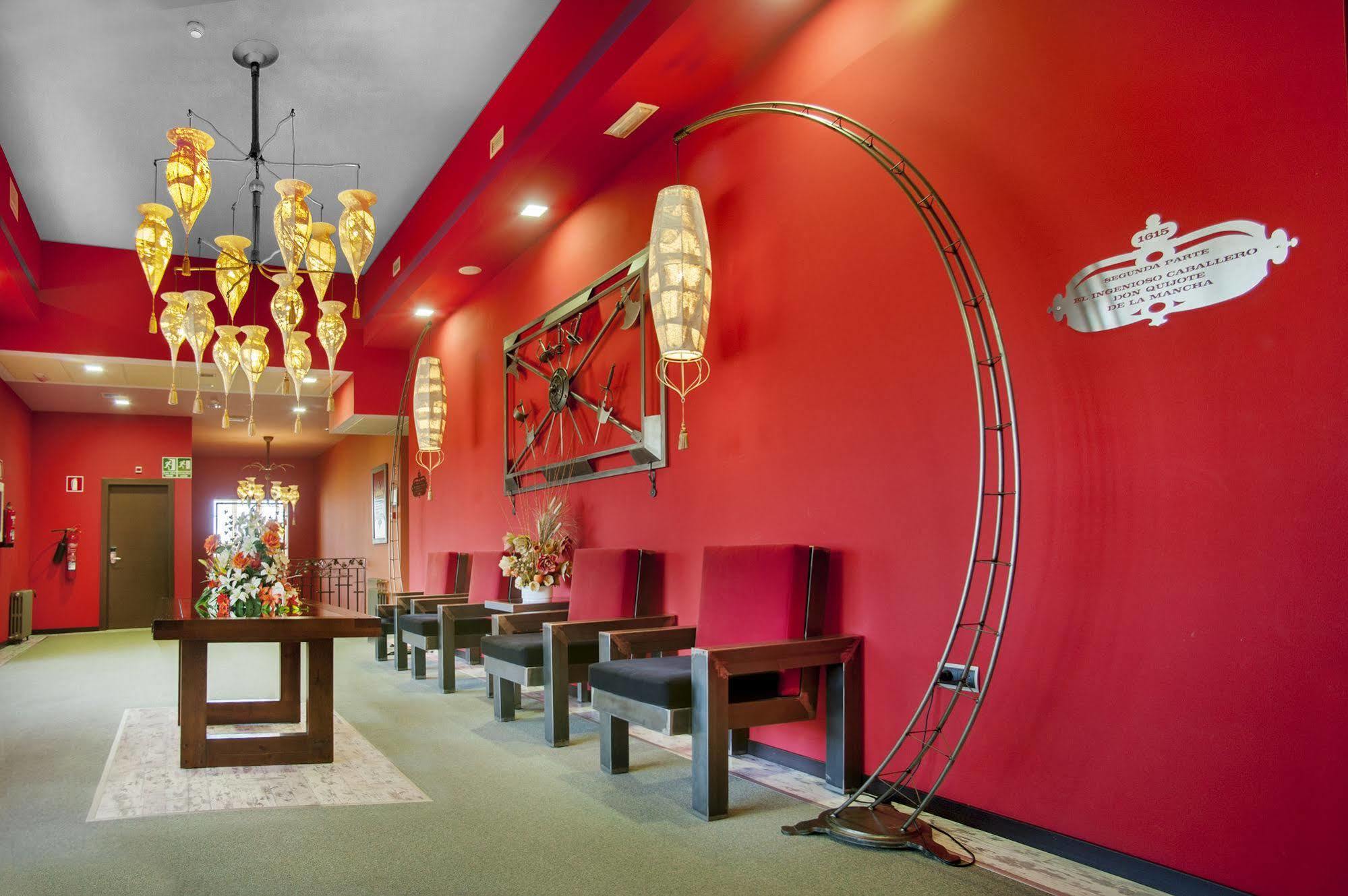 Hotel Moya Honrubia 외부 사진